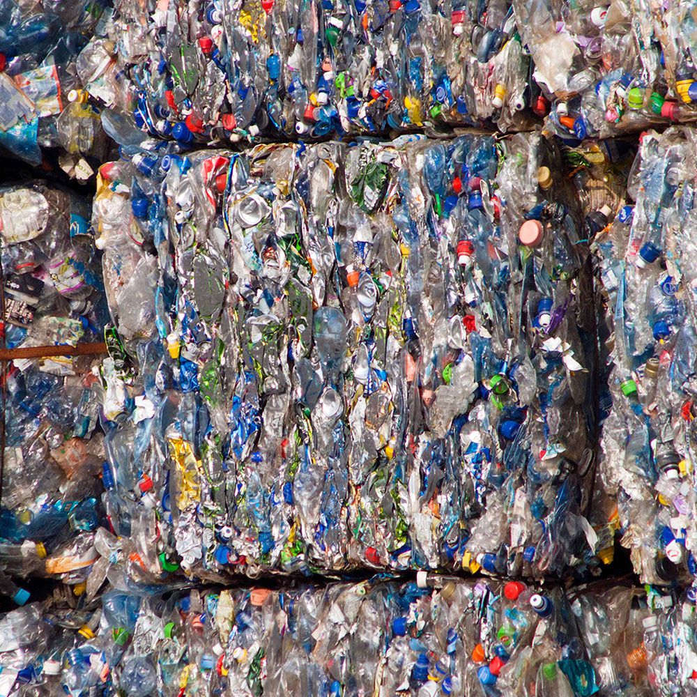 Riciclo rifiuti DAI RIFIUTI 10 MLN DI TONNELLATE L’ANNO DI MATERIE PRIME SECONDE. Ecodep effettua trattamento e recupero di rifiuti plastici e metallici. - Ecodep Smaltimento Rifiuti Sicilia