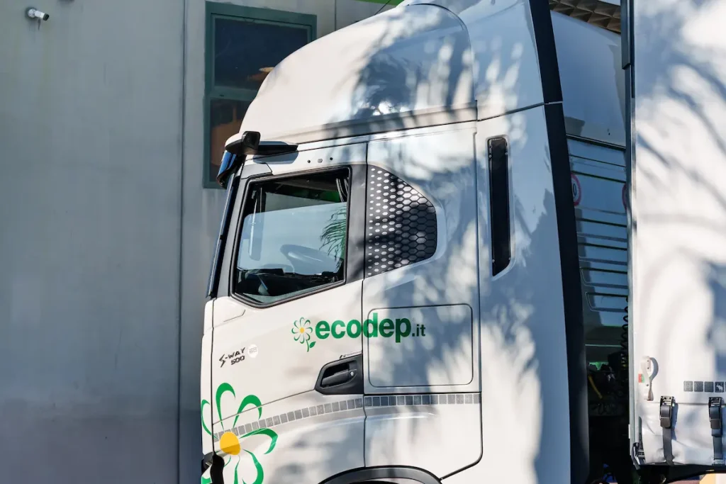 camion ecodep smaltimento rifiuti - Ecodep